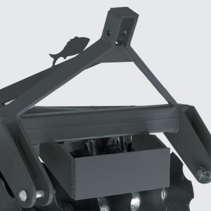 Cat I - II. 3 point hitch. 