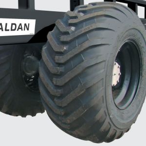 Tyre 400x60. 