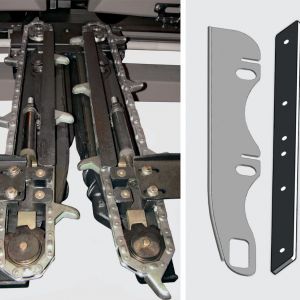 Stabilizer support for the chain with tecnil, avoiding wear. Setting support for the channel, sheet steel round bar, preventing wear. 