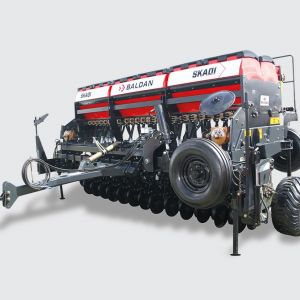  SKADI - Precision Row Crop Planter